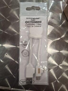 Octomini White Dual-Connector Charging Cable
